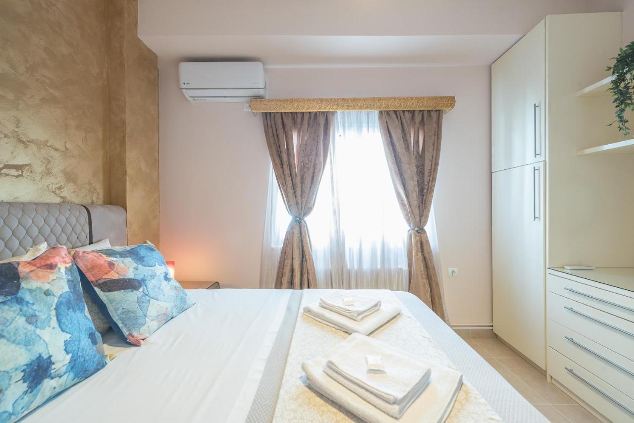 Lighthouse Apartment In The Heart Of Athens Atenas Exterior foto