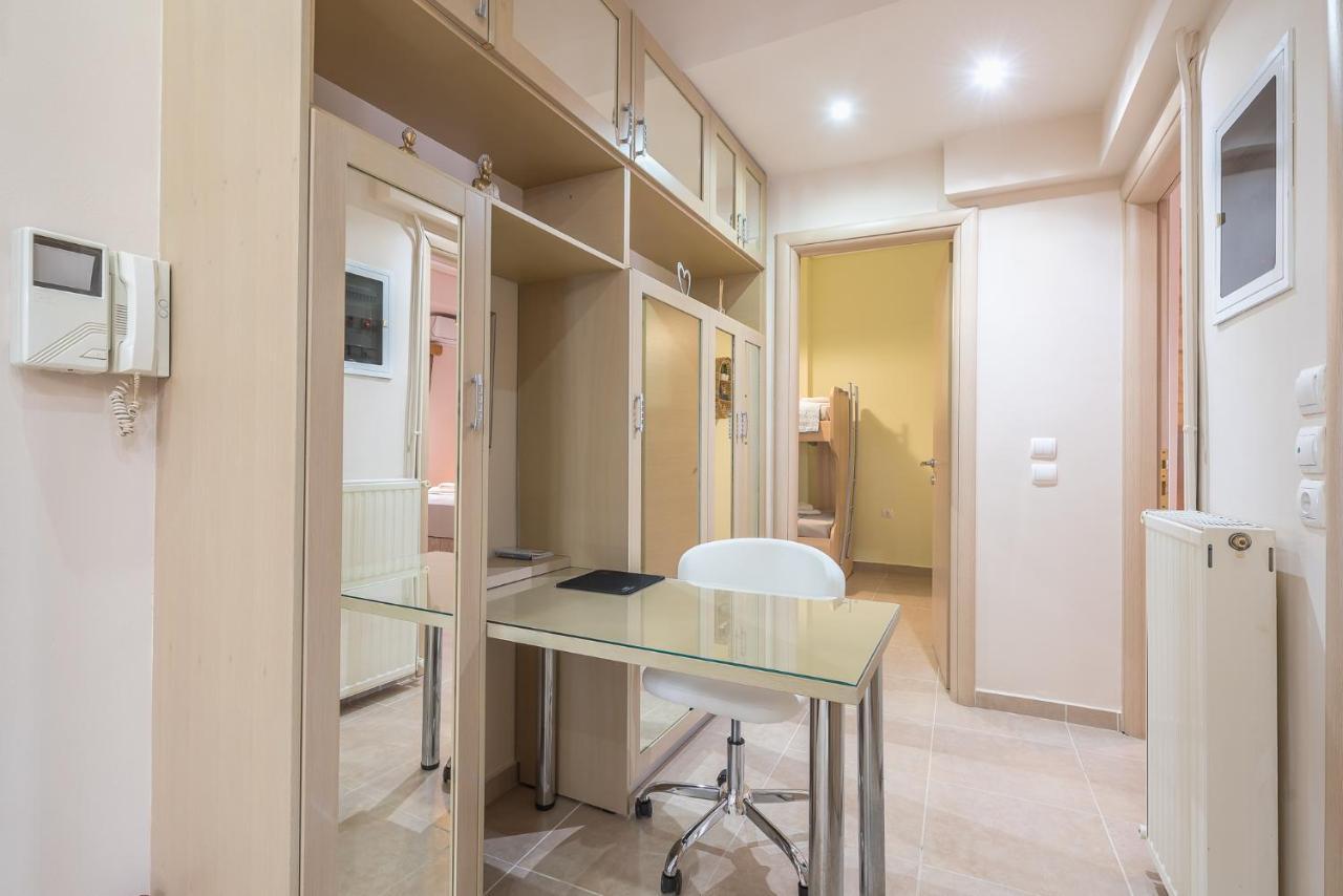 Lighthouse Apartment In The Heart Of Athens Atenas Exterior foto