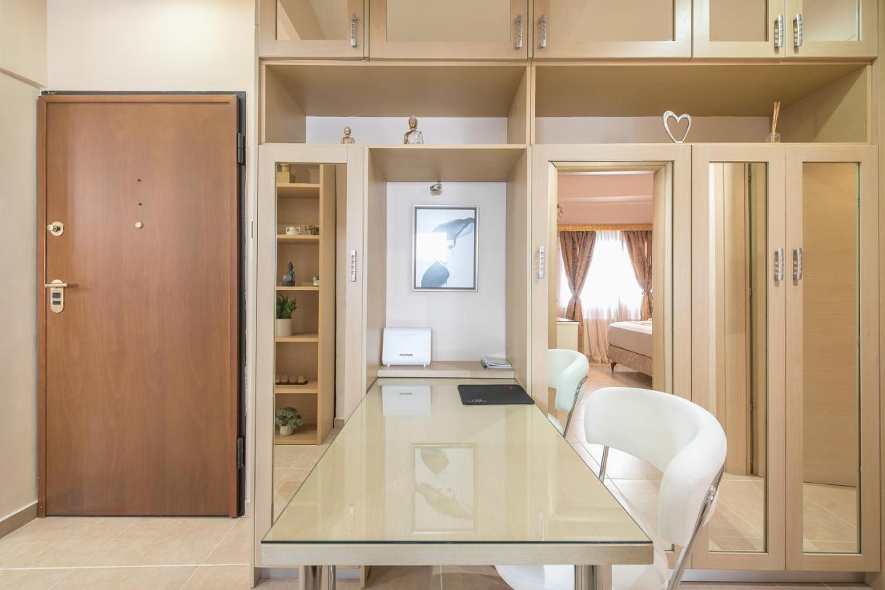 Lighthouse Apartment In The Heart Of Athens Atenas Exterior foto